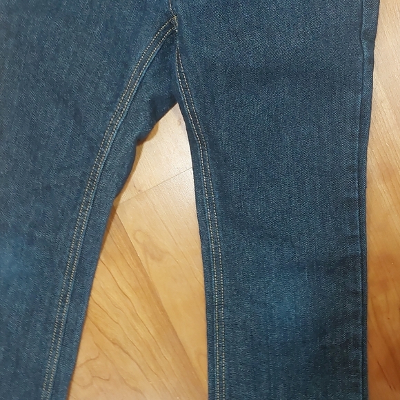 Old Navy, Size 8, Dark Blue Boot-Cut Jeans - Picture 4 of 7